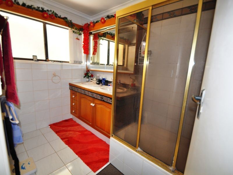 15-17 Drews Road, Tanah Merah QLD 4128