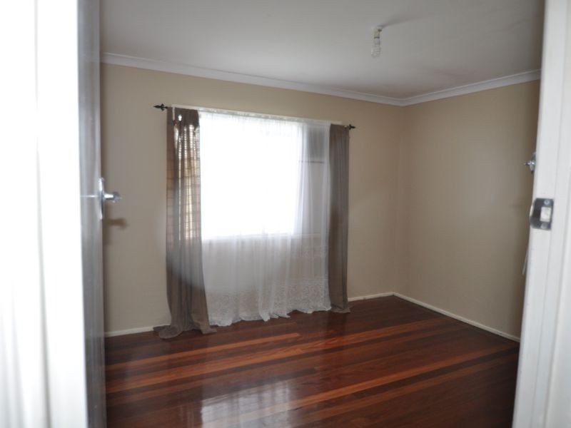 13 Karabil Street, Kingston QLD 4114