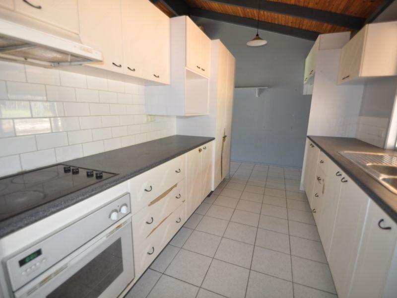 27 Nerine Street, Kingston QLD 4114