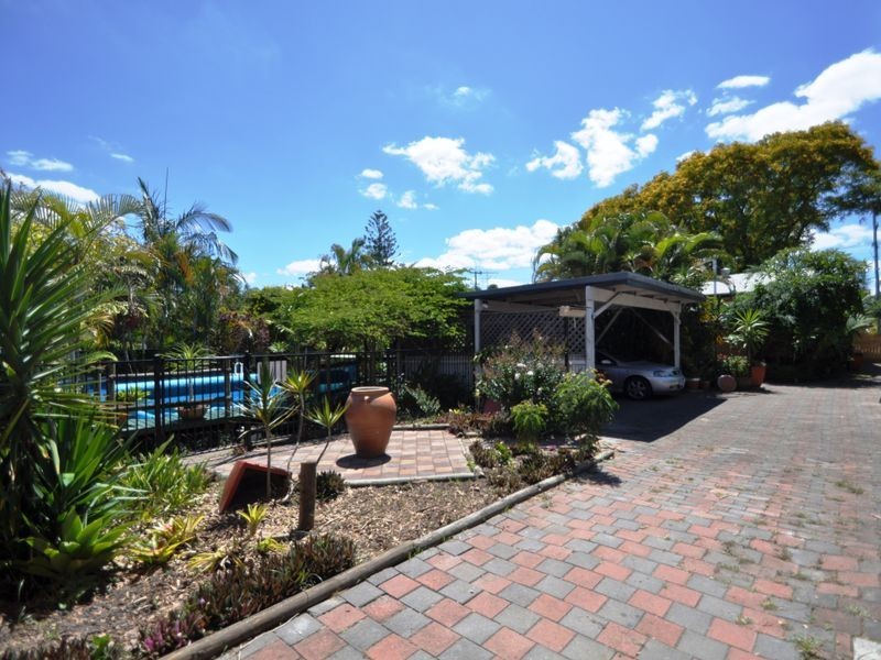 28 Lake Road, Slacks Creek QLD 4127