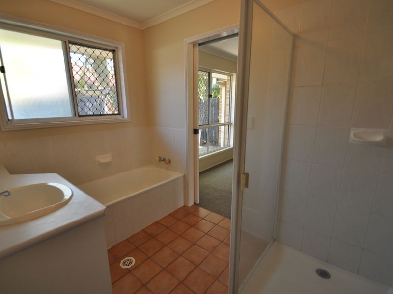 14 Buttercup Close, Meadowbrook QLD 4131