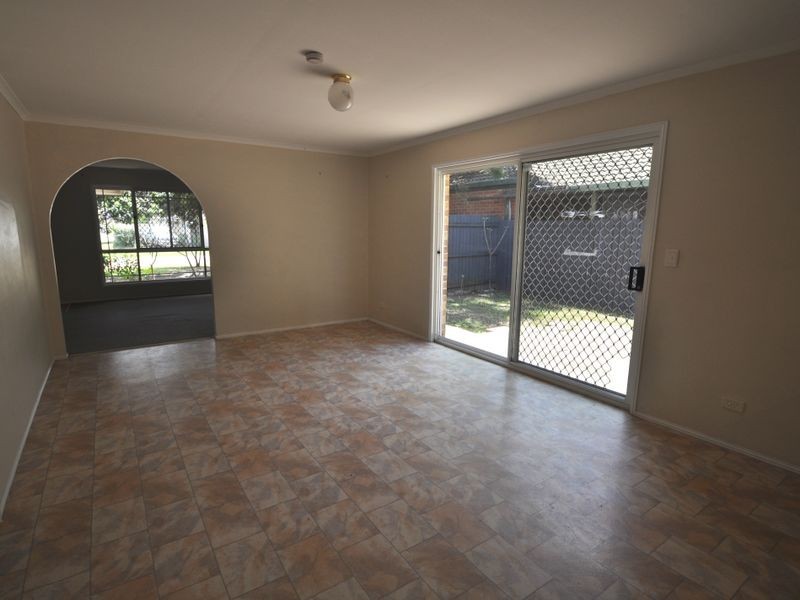 14 Buttercup Close, Meadowbrook QLD 4131