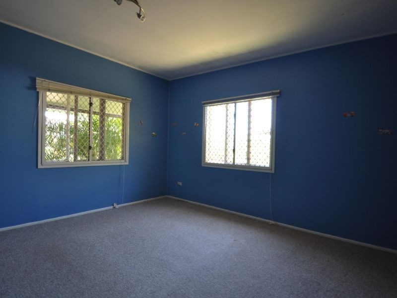 8 Mawson Street, Woodridge QLD 4114