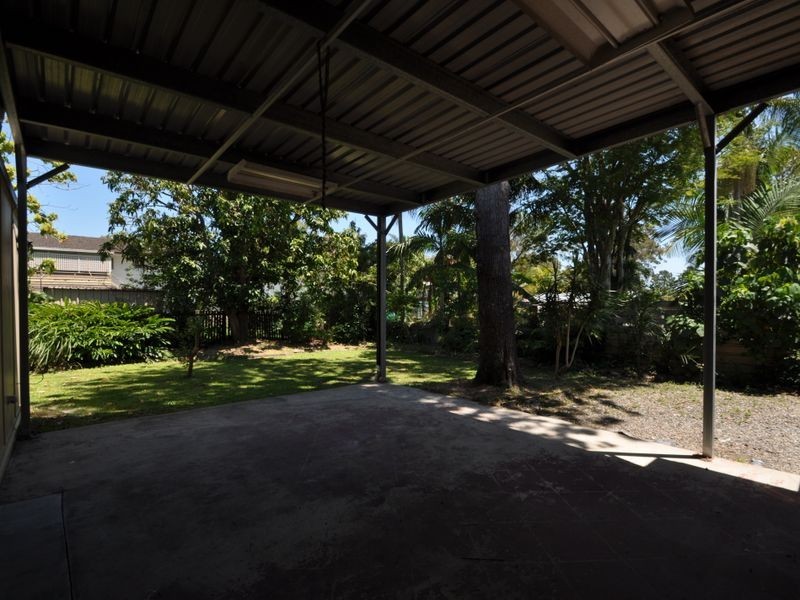 8 Mawson Street, Woodridge QLD 4114