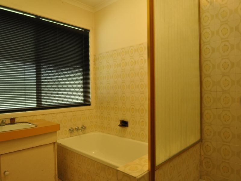 4 Truman Street, Slacks Creek QLD 4127