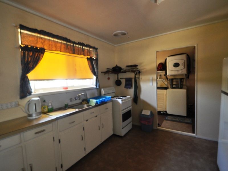 4 Oriole Crescent, Slacks Creek QLD 4127