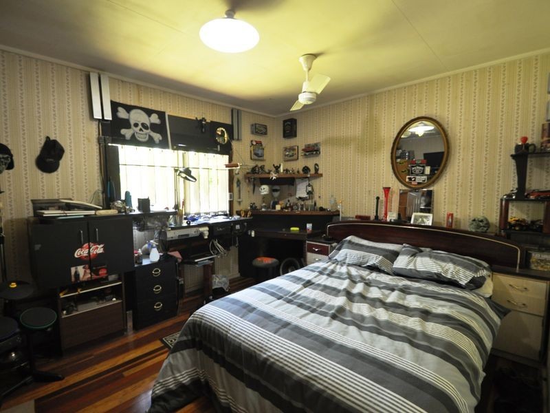 4 Oriole Crescent, Slacks Creek QLD 4127