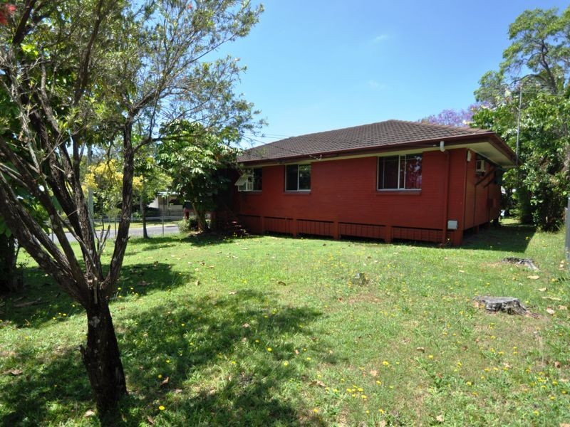 4 Oriole Crescent, Slacks Creek QLD 4127