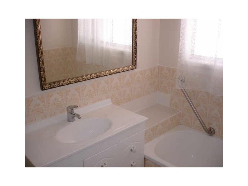 24 Hawdon Cr, Springwood QLD 4127