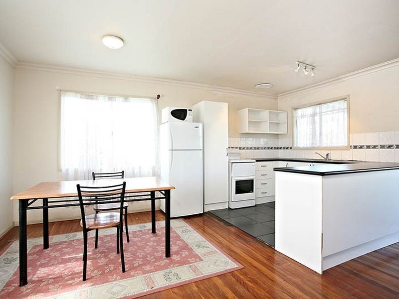 9 Greenwood Street, Kingston QLD 4114