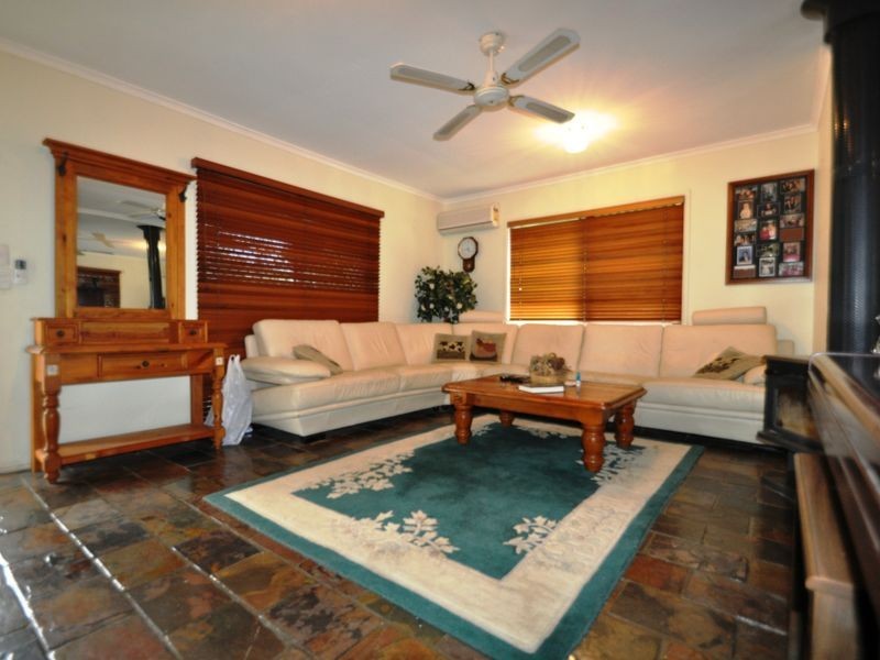 5 Willow Street, Woodridge QLD 4114