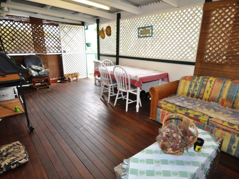 5 Willow Street, Woodridge QLD 4114