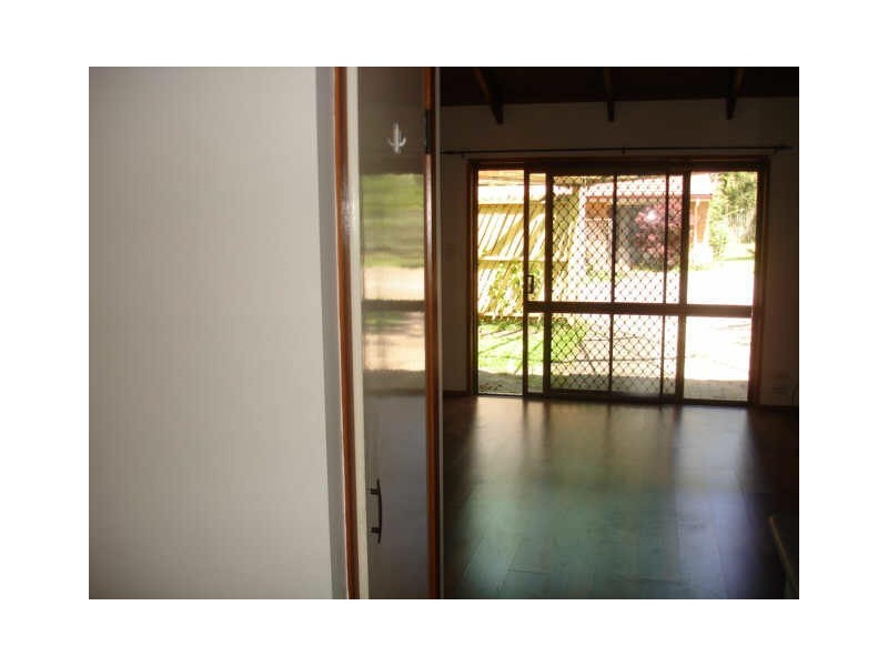 1/6 Duke Street, Kingston QLD 4114