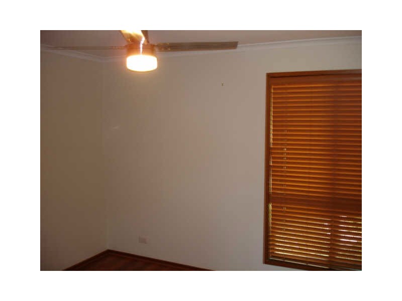 1/6 Duke Street, Kingston QLD 4114