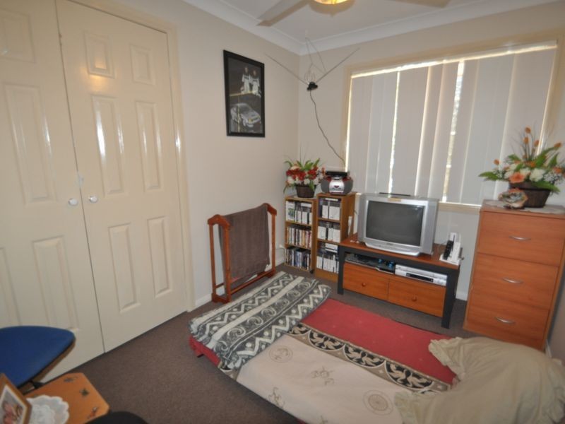 6 Figtree Court, Kingston QLD 4114