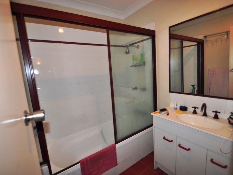 7 Laurel Street, Woodridge QLD 4114