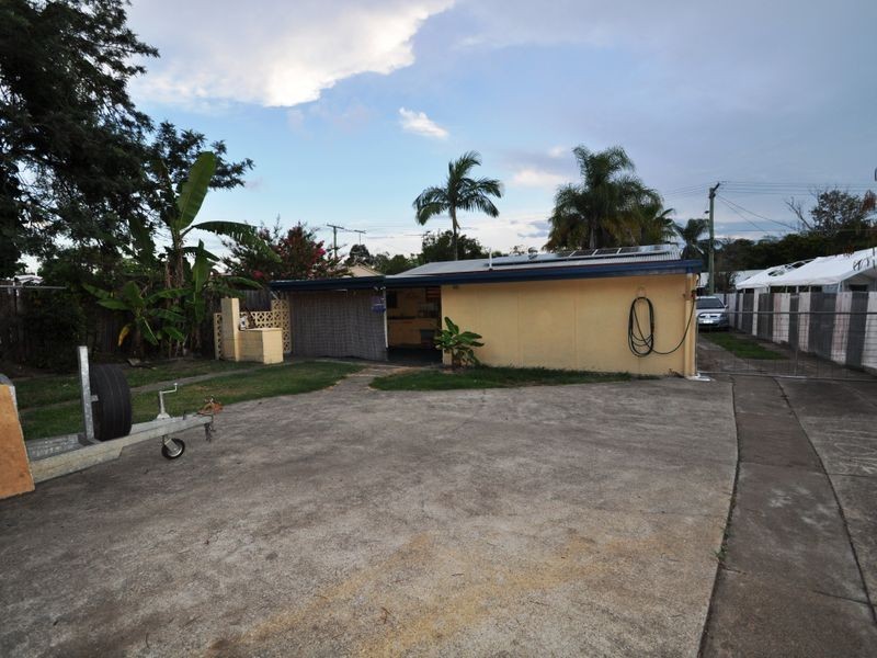 7 Laurel Street, Woodridge QLD 4114