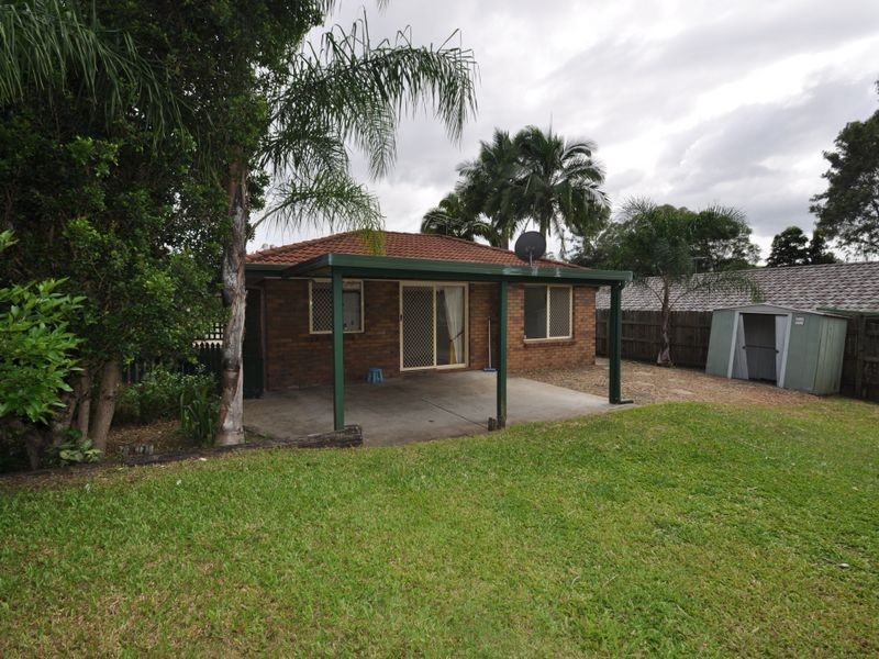 30 Packett Crescent, Loganlea QLD 4131