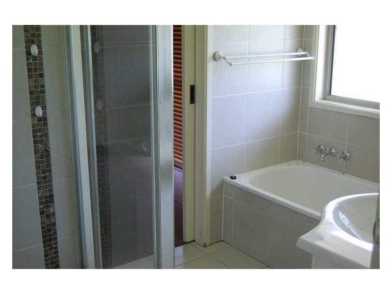 10 Cabernet Street, Kingston QLD 4114