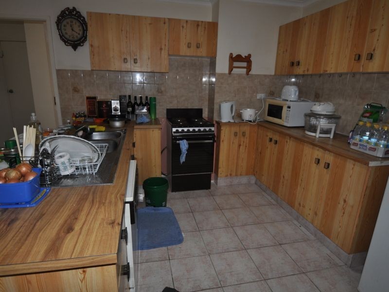 12 Carlos Street, Hillcrest QLD 4118