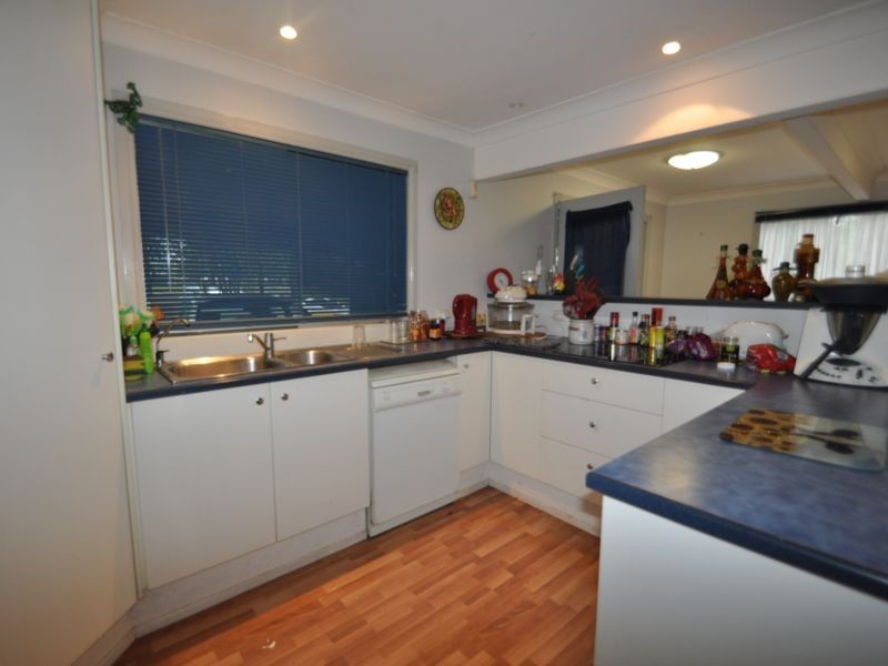 64 Haig Road, Loganlea QLD 4131