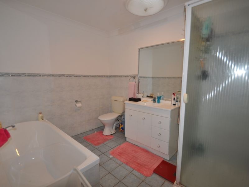 64 Haig Road, Loganlea QLD 4131