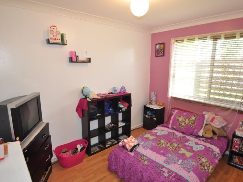 18 Love Street, Crestmead QLD 4132
