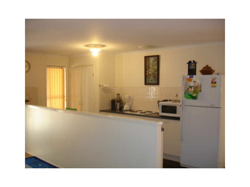 12 Dart Avenue, Kingston QLD 4114