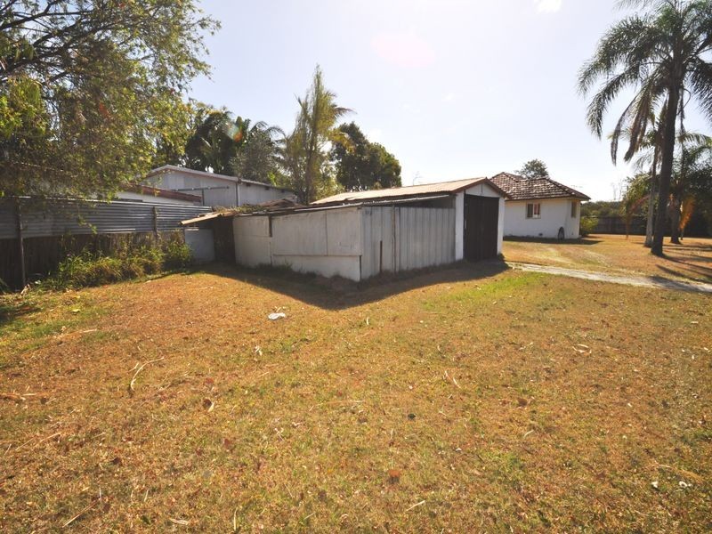92 Railway Parade, Woodridge QLD 4114