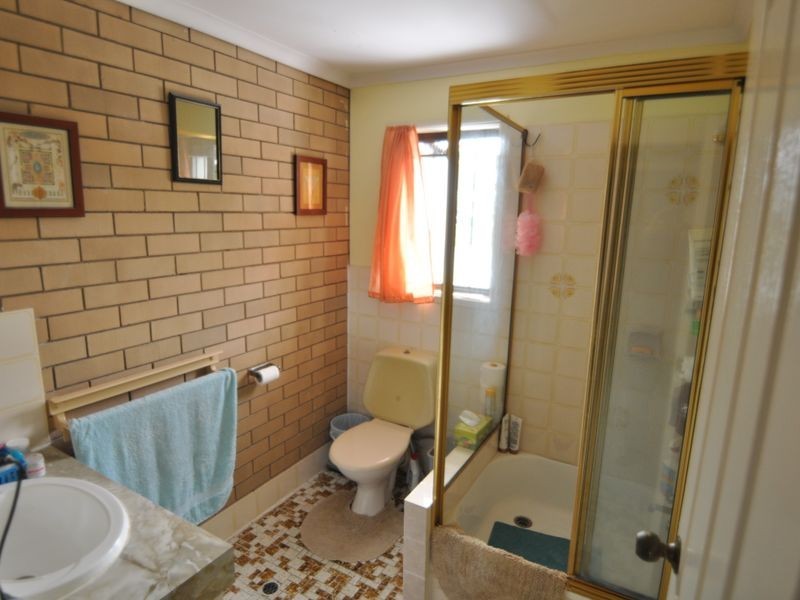 4/26 Charles Avenue, Logan Central QLD 4114