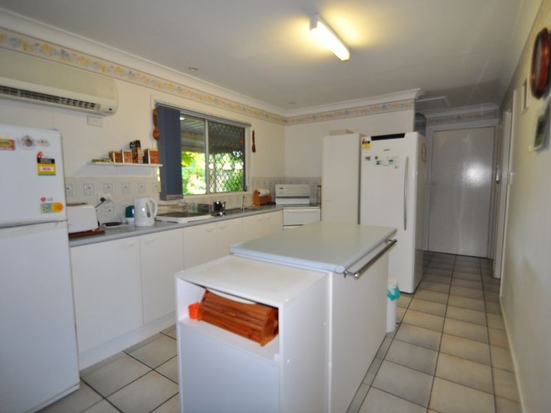 16 Maple Street, Marsden QLD 4132