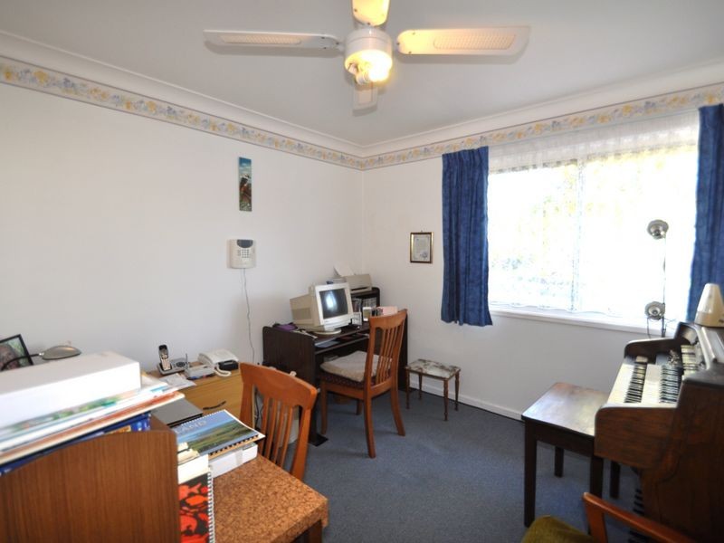 16 Maple Street, Marsden QLD 4132