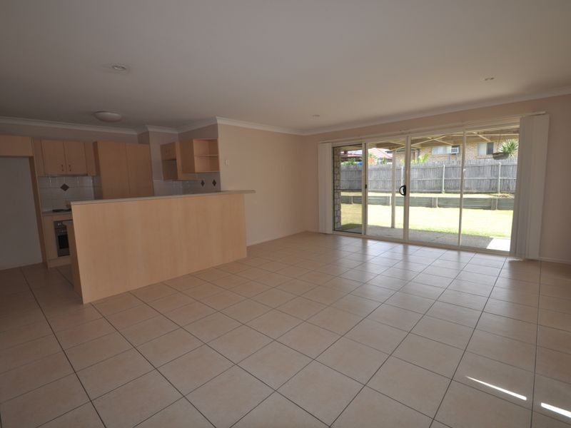 19 Hurst Street, Crestmead QLD 4132