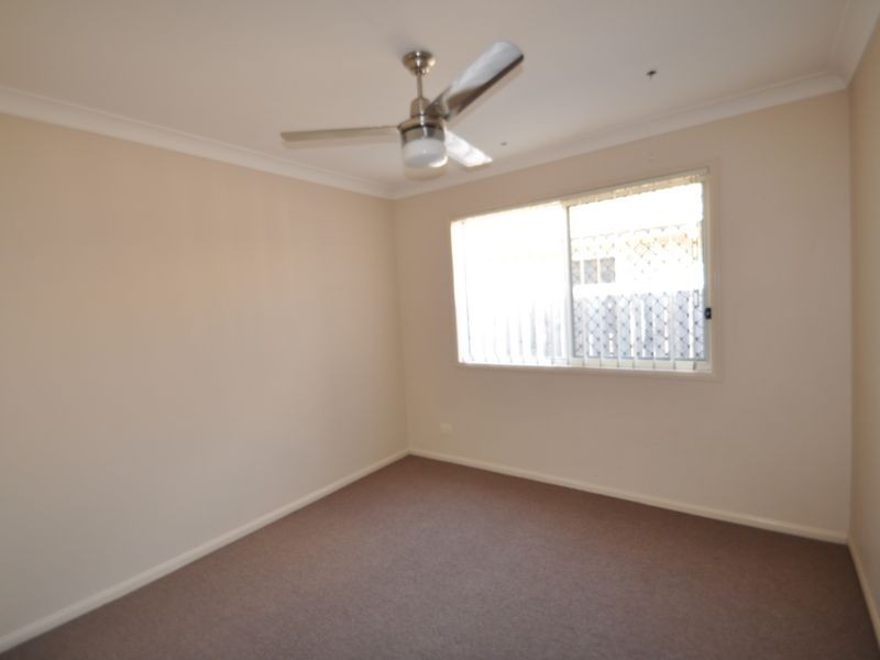 19 Hurst Street, Crestmead QLD 4132