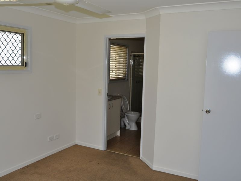 2 Robur Street, Marsden QLD 4132