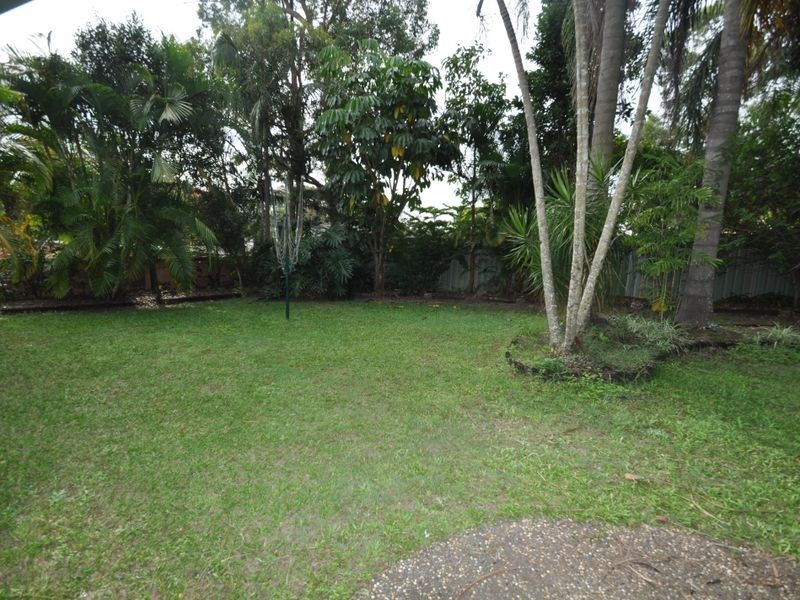 8 Bligh Street, Woodridge QLD 4114