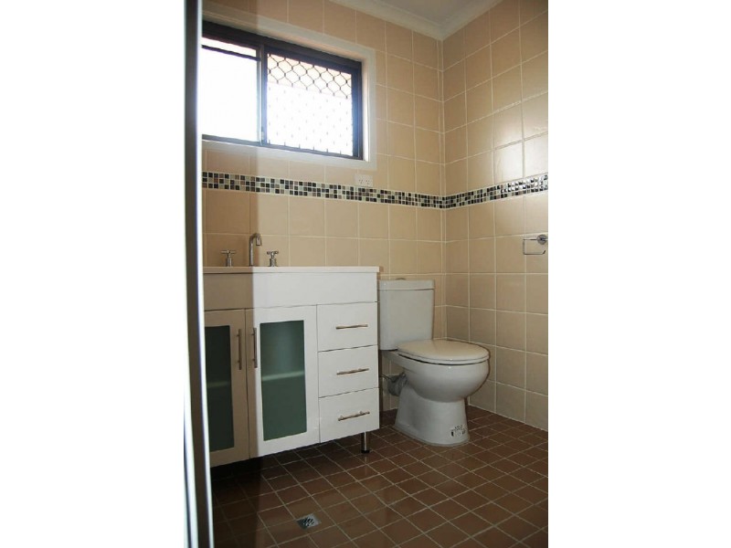 13/145 Kingston Road, Woodridge QLD 4114