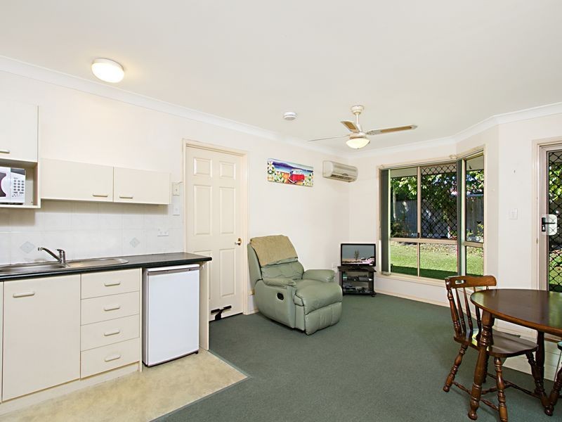 9 & 12/8 Page Street, Bethania QLD 4205