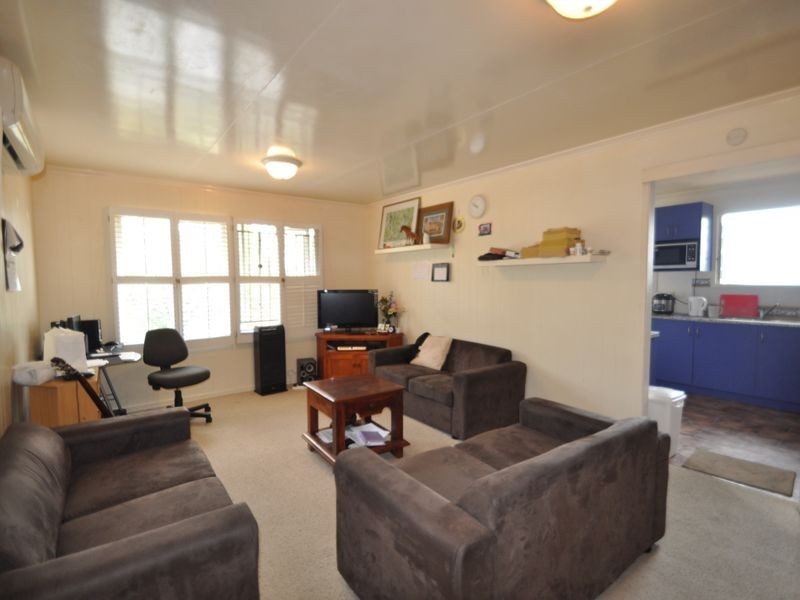 137 Station Road, Woodridge QLD 4114