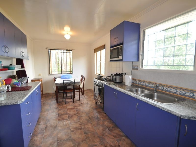 137 Station Road, Woodridge QLD 4114