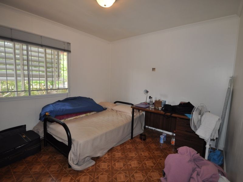 137 Station Road, Woodridge QLD 4114