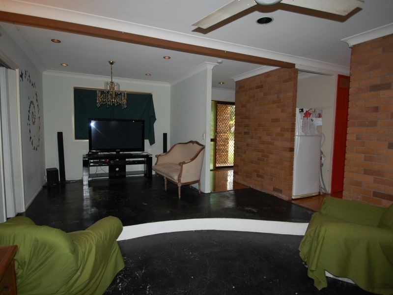 9 Francis Road, Shailer Park QLD 4128