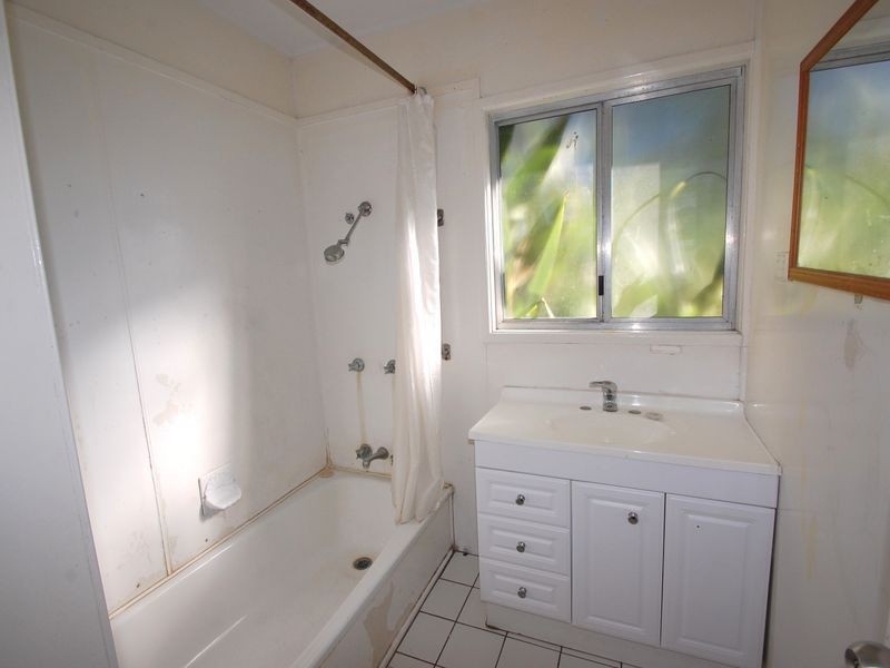 8 Pope Street, Logan Central QLD 4114