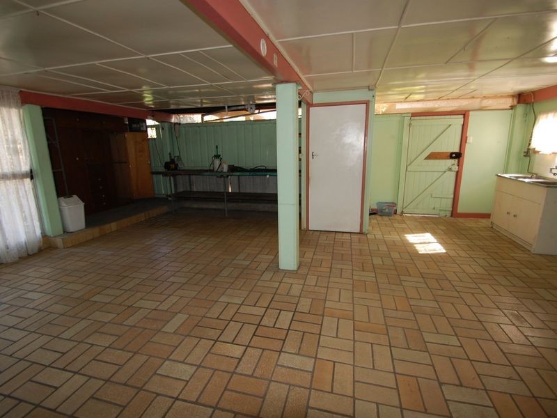 1 Acacia Street, Woodridge QLD 4114