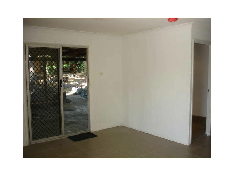 25 Gazania Street, Kingston QLD 4114