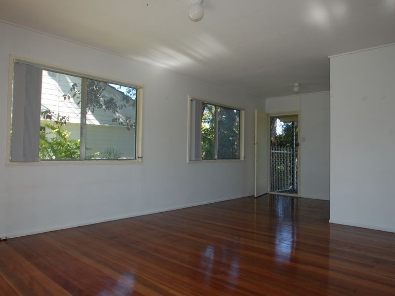 125 Mayes Avenue, Kingston QLD 4114