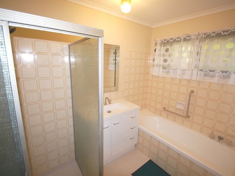 219 Kingston Road, Woodridge QLD 4114