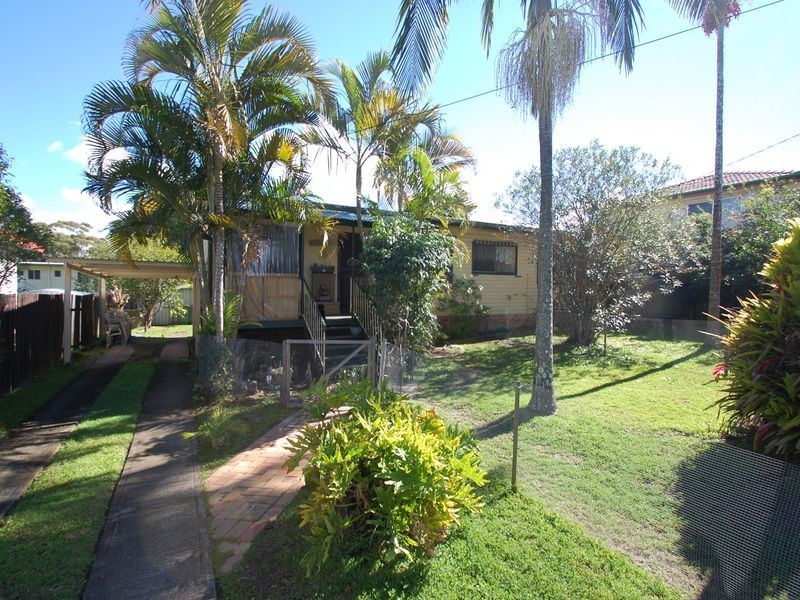 16 Moore Street, Logan Central QLD 4114