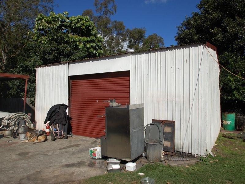 25 Station Road, Loganlea QLD 4131