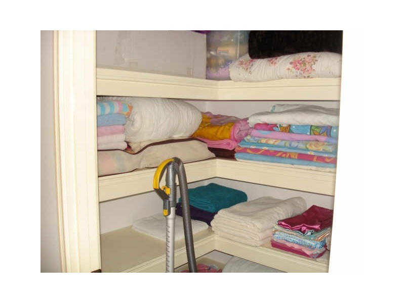 27 Tecoma Street, Kingston QLD 4114